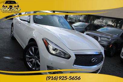 Used 2019 INFINITI Q70 Luxe