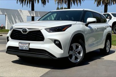 Used 2022 Toyota Highlander LE