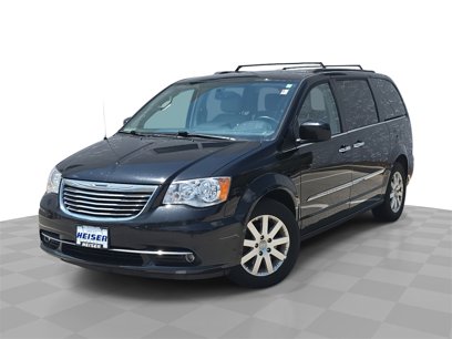 Used 2016 Chrysler Town & Country Touring w/ Driver Convenience Group