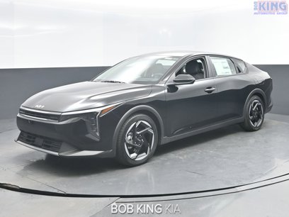 New 2025 Kia K4 EX