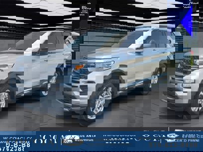 Certified 2021 Ford Explorer XLT w/ Equipment Group 202A