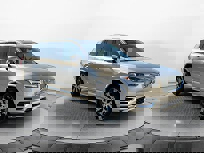 Certified 2024 Volvo XC90 T8 Ultimate w/ Protection Package Premier