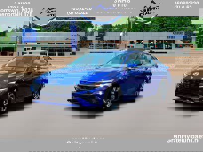 New 2025 Hyundai Elantra Limited