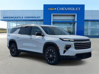New 2025 Chevrolet Traverse LT w/ Sun and Wheel Package