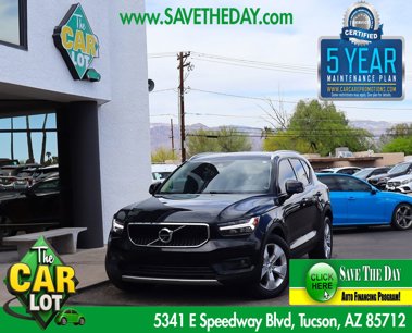 Used 2022 Volvo XC40 T4 Momentum