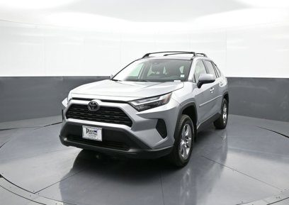 New 2025 Toyota RAV4 XLE