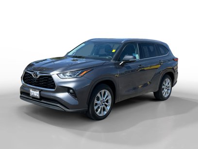 Used 2023 Toyota Highlander Limited