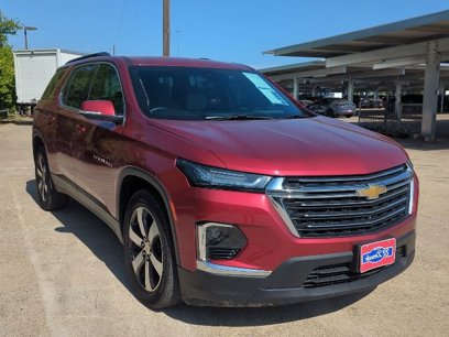 Certified 2023 Chevrolet Traverse LT w/ LT Premium Package