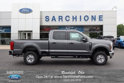 New 2025 Ford F250 XL w/ XL Off-Road Package