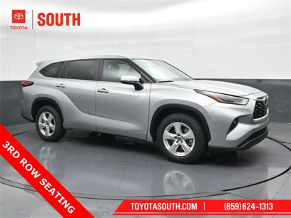Used 2023 Toyota Highlander LE