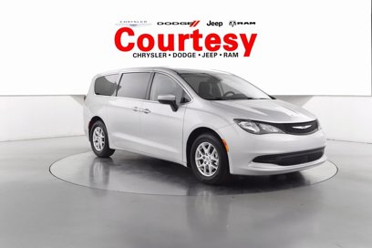 Certified 2023 Chrysler Voyager LX