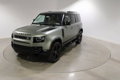 New 2025 Land Rover Defender 110 X-Dynamic SE
