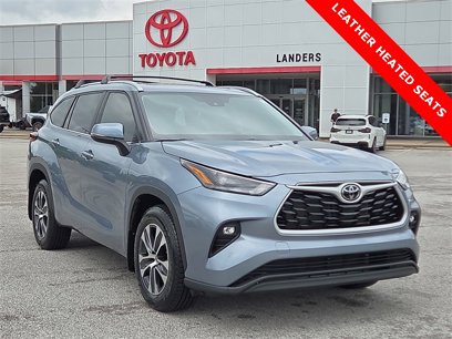 Used 2024 Toyota Highlander XLE