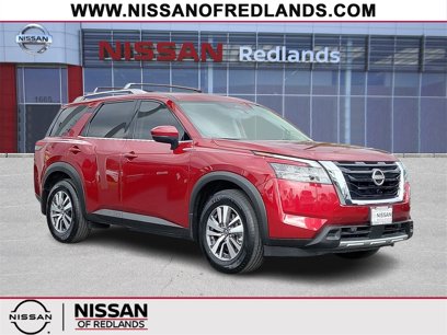 Used 2023 Nissan Pathfinder SL