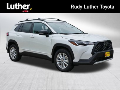 New 2025 Toyota Corolla Cross LE