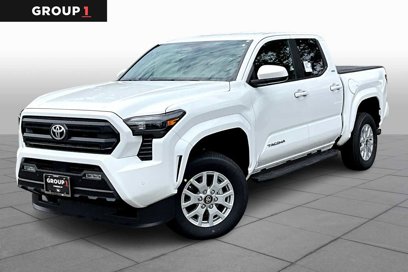 New 2025 Toyota Tacoma SR5