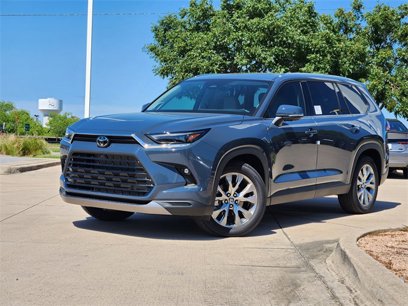 New 2025 Toyota Grand Highlander FWD