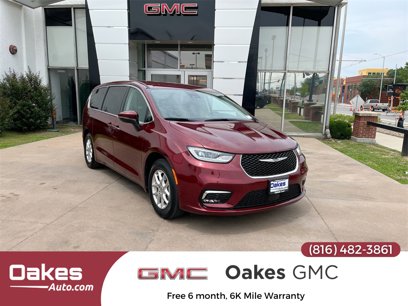 Used 2023 Chrysler Pacifica Touring-L