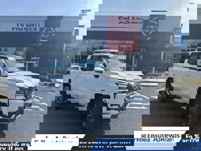 New 2025 Nissan Frontier SL