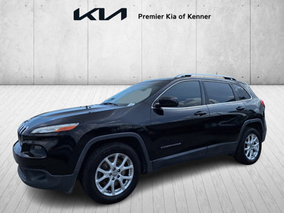 Used 2018 Jeep Cherokee Latitude Plus w/ Comfort/Convenience Group