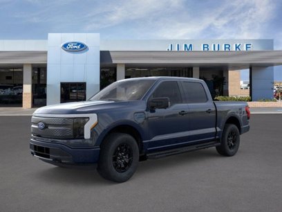 New 2025 Ford F150 Lightning XLT w/ Max Trailer Tow Package