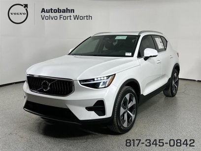 New 2025 Volvo XC40 B5 Core w/ Protection Package Premier