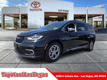 Used 2023 Chrysler Pacifica Limited