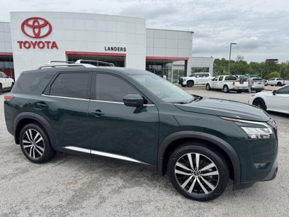 Used 2023 Nissan Pathfinder Platinum