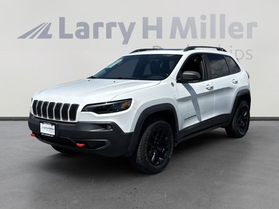 Used 2019 Jeep Cherokee Trailhawk w/ Comfort/Convenience Group