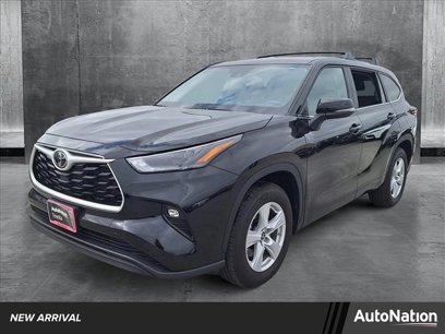 Certified 2024 Toyota Highlander LE