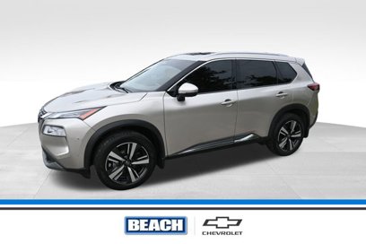 Used 2021 Nissan Rogue SL w/ Premium Package