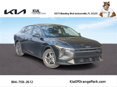 New 2025 Kia K4 LXS