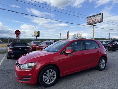 Used 2016 Volkswagen Golf SE