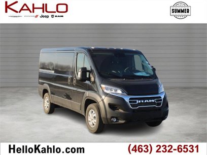 New 2025 RAM ProMaster 2500 w/ Quick Order Package 22G SLT