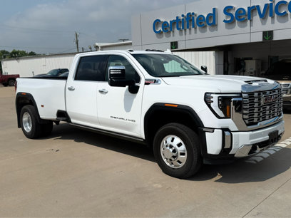Used 2024 GMC Sierra 3500 Denali w/ Denali Reserve Package