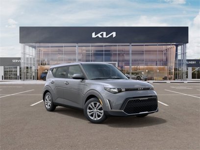 New 2025 Kia Soul LX