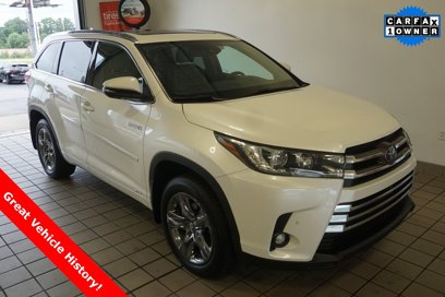 Used 2019 Toyota Highlander Limited Platinum