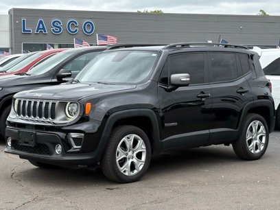 Used 2019 Jeep Renegade Limited w/ UConnect 8.4 Nav Group