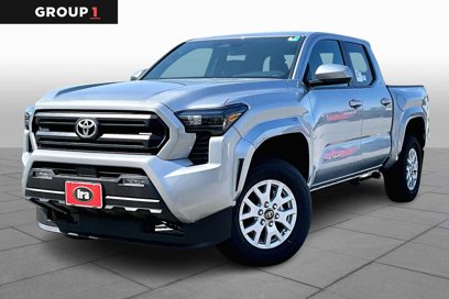 New 2024 Toyota Tacoma SR5