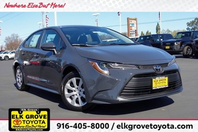 New 2025 Toyota Corolla LE