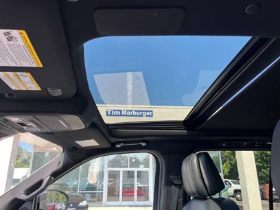 Used 2025 Lincoln Navigator L Reserve w/ Jet Appearance Package
