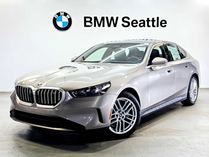 New 2025 BMW 540i xDrive w/ Premium Package