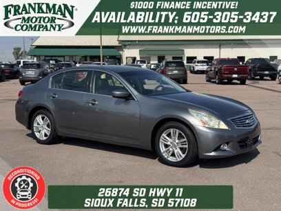 Used 2013 INFINITI G37 x w/ Premium Pkg