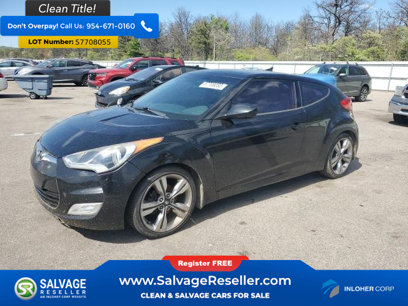 Used 2013 Hyundai Veloster w/ Style Pkg