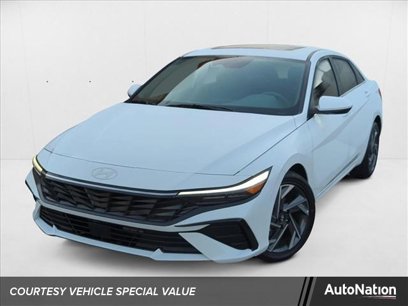 New 2025 Hyundai Elantra SEL