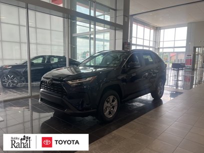 New 2025 Toyota RAV4 XLE