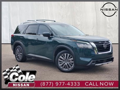 Used 2023 Nissan Pathfinder SL w/ SL Premium Package