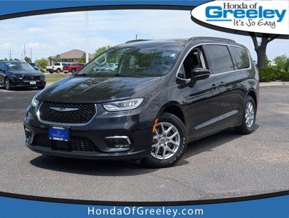 Used 2022 Chrysler Pacifica Touring-L