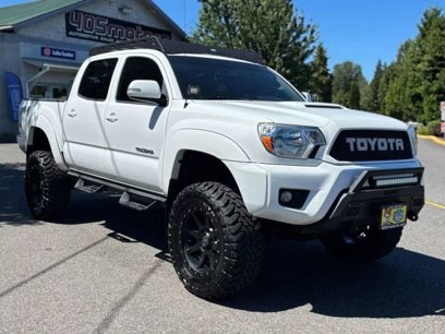 Used 2013 Toyota Tacoma 4x4 Double Cab w/ TRD Sport Pkg