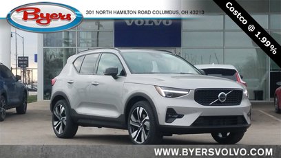 New 2025 Volvo XC40 B5 Ultra w/ Climate Package